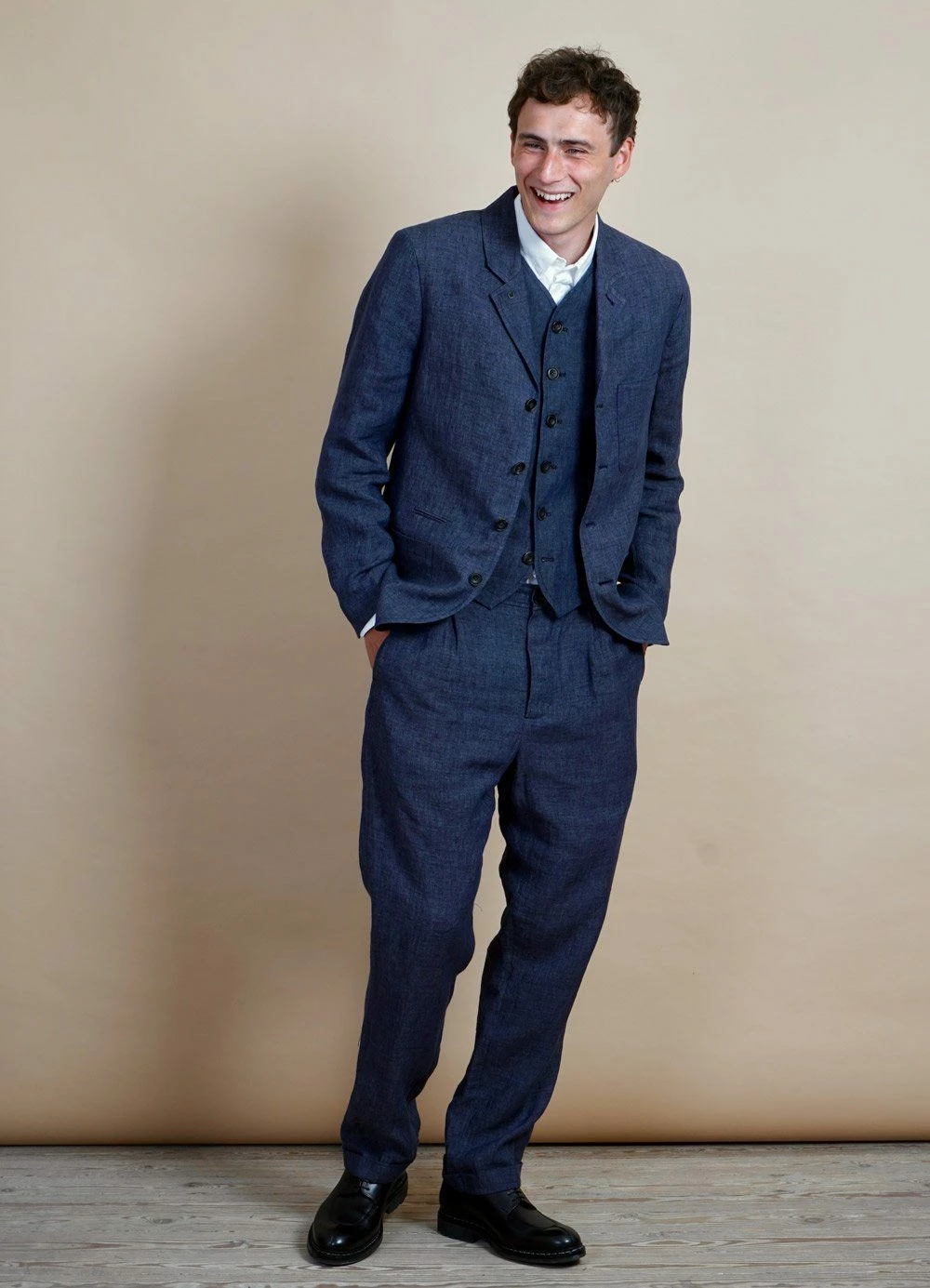 HANSEN GARMENTS ANKERĀ | Casual Four Button Blazer | Blue Delave - Image 3