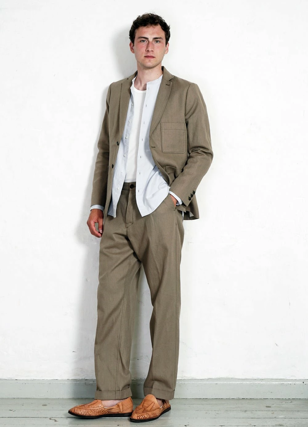 HANSEN GARMENTS CHRIS | Classic Two Button Blazer | Bay Leaf - Image 2