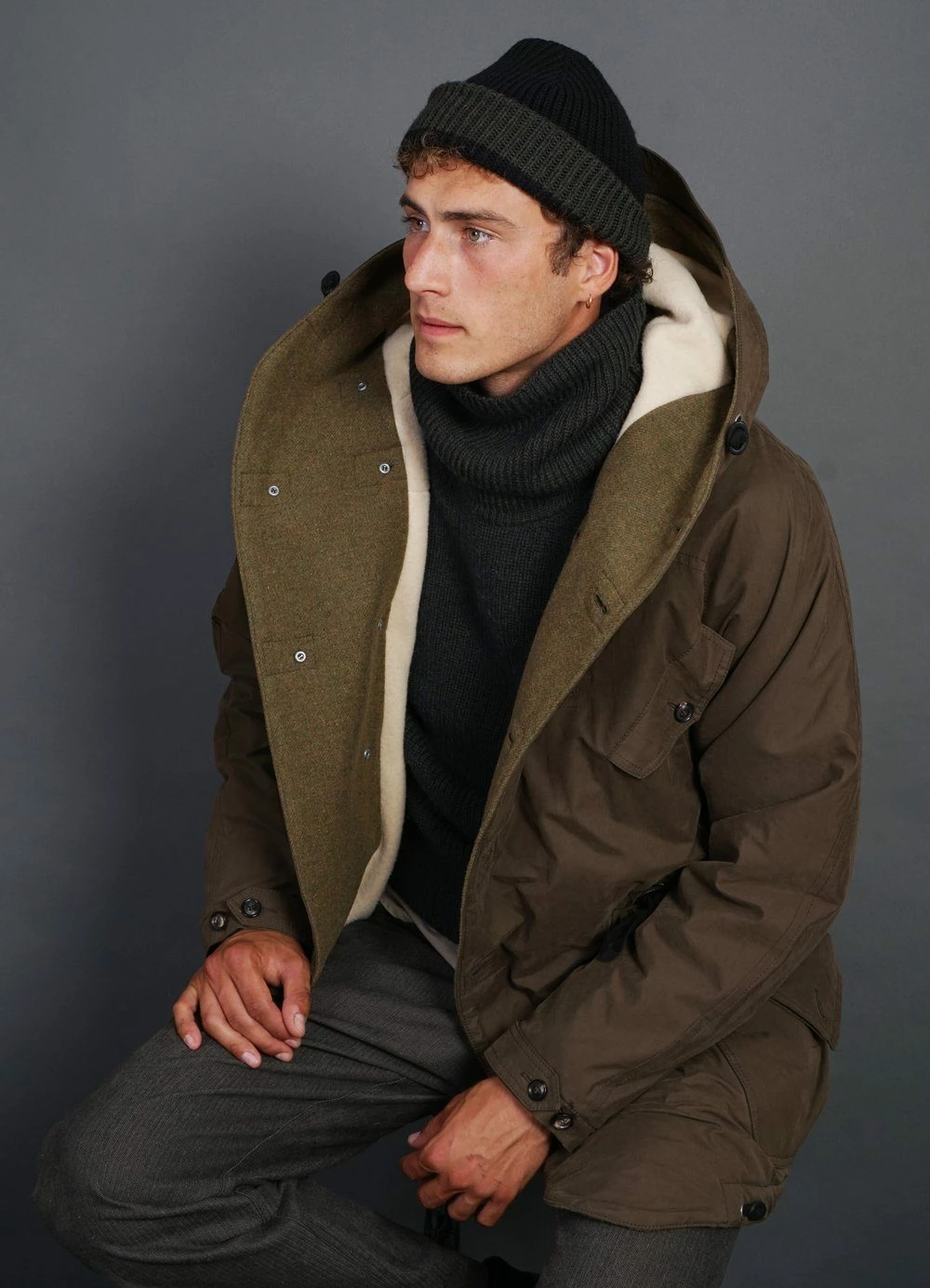 HANSEN GARMENTS TORE | Block Colour Beanie | Black/Pinetree - Image 3